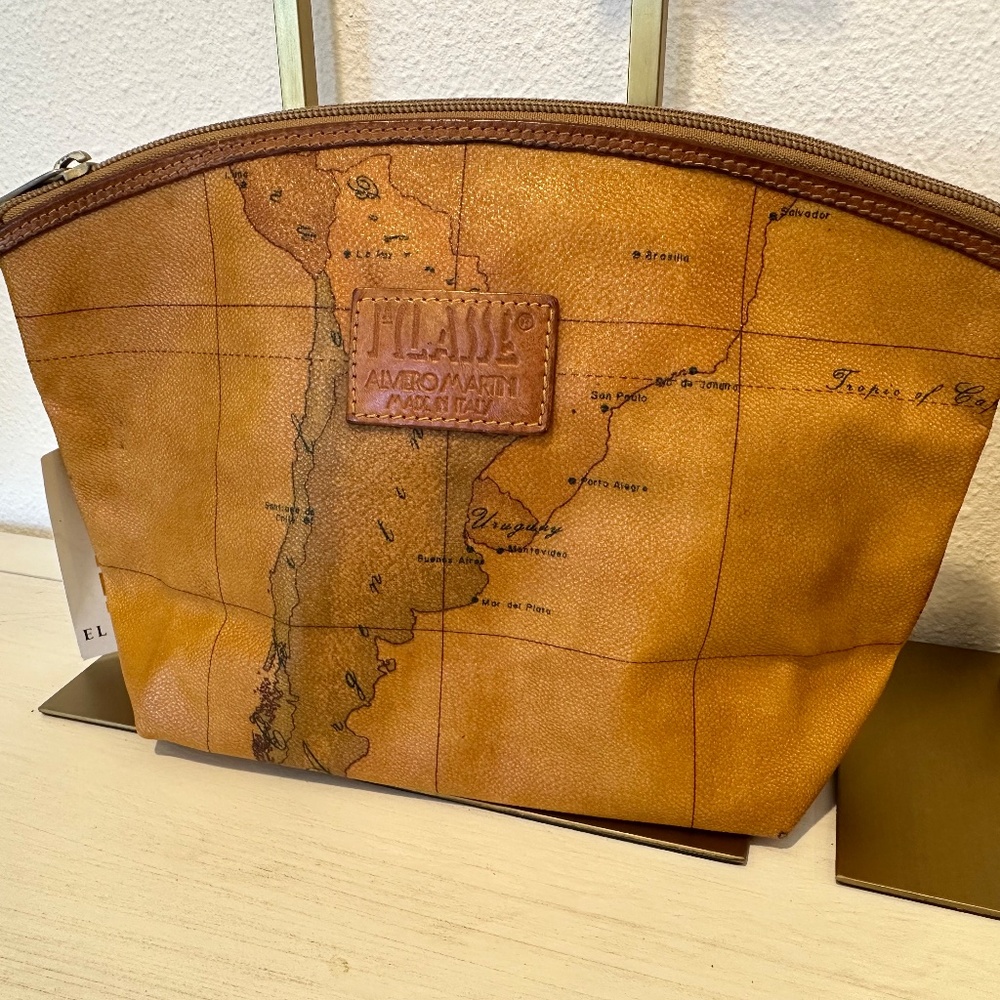 2-for-1 Alviero Martini pouches (different styles)